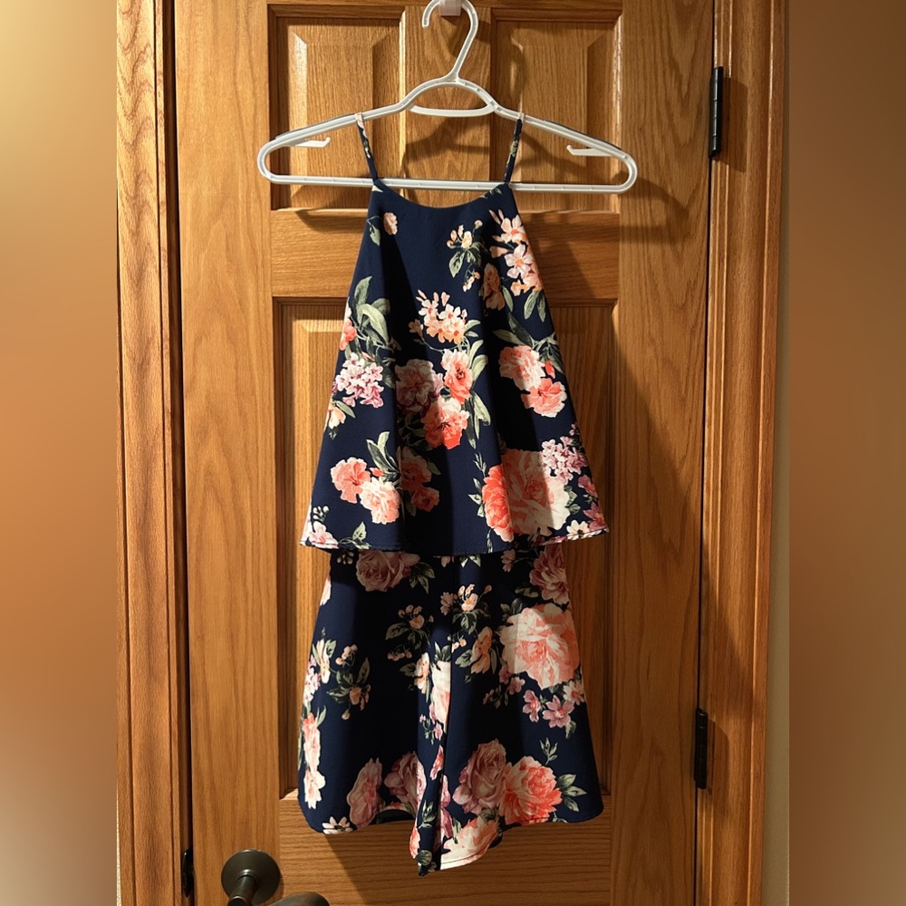 Lulus - In the Garden Navy Blue Floral Print Romper Lulus, Women's S (0-2)
